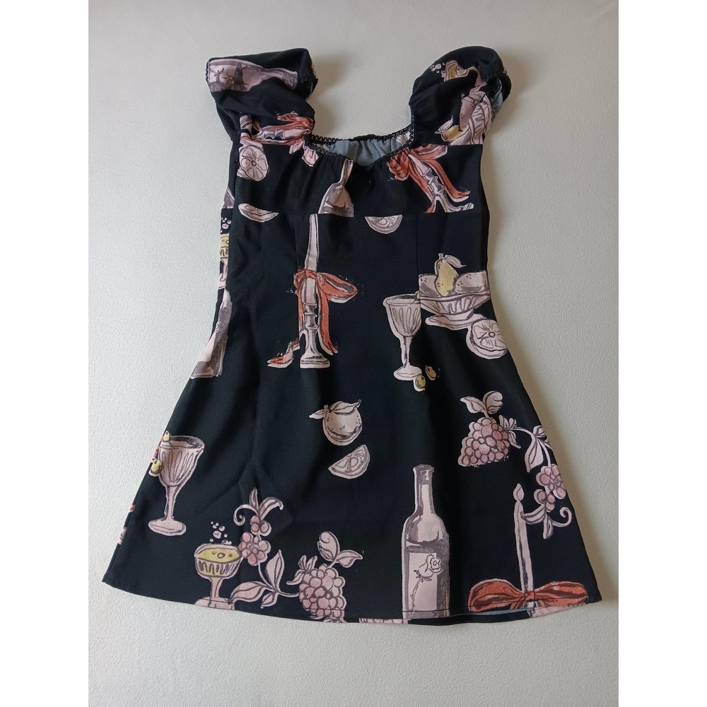 Kimchi Blue Dress Womens Small Black Wine Print Ruffle Mini Cocktail‎ Sundress